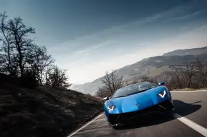 Lamborghini Aventador Ultimae - Foto su strada - 31