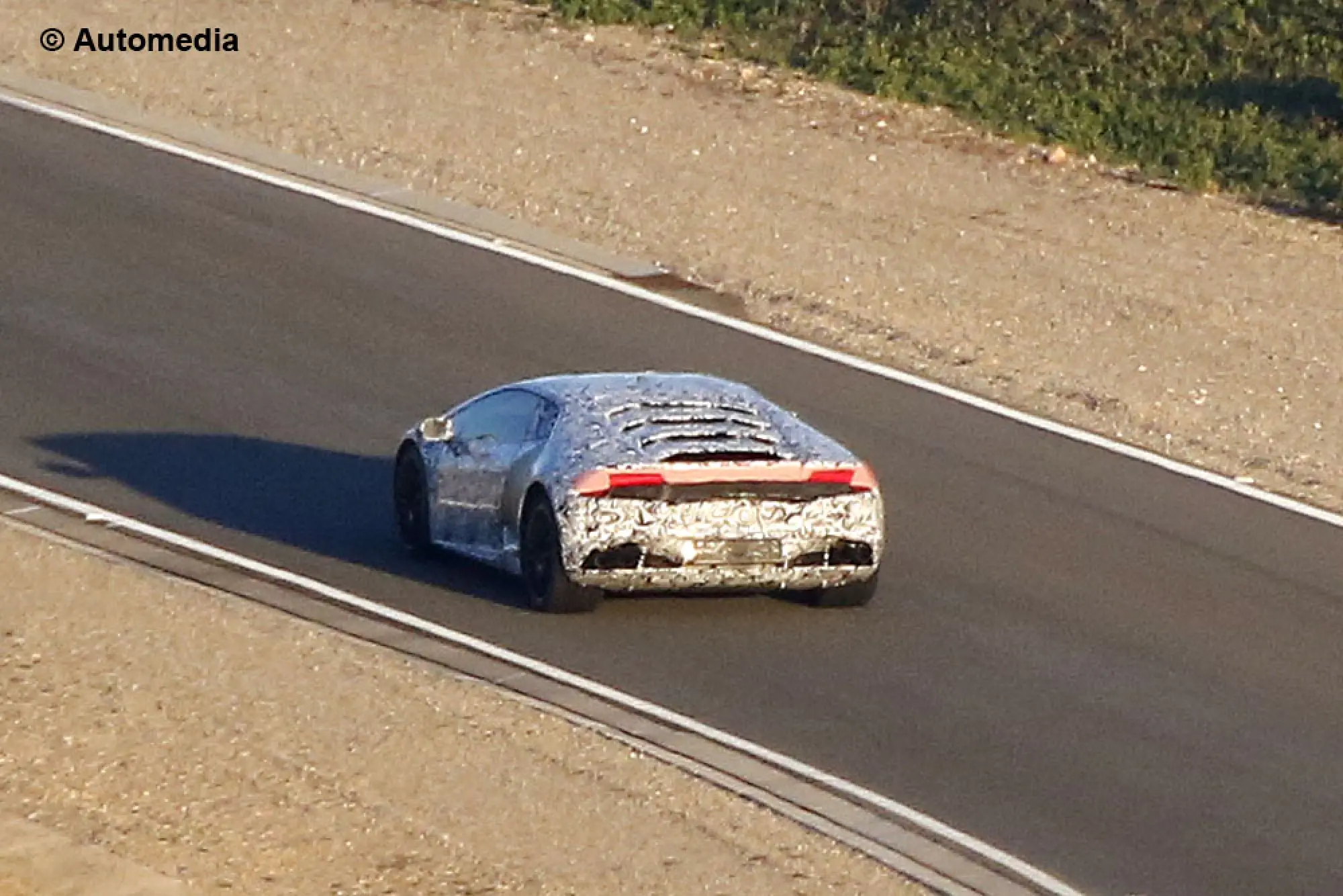 Lamborghini Cabrera - Foto spia 28-11-2013 - 3