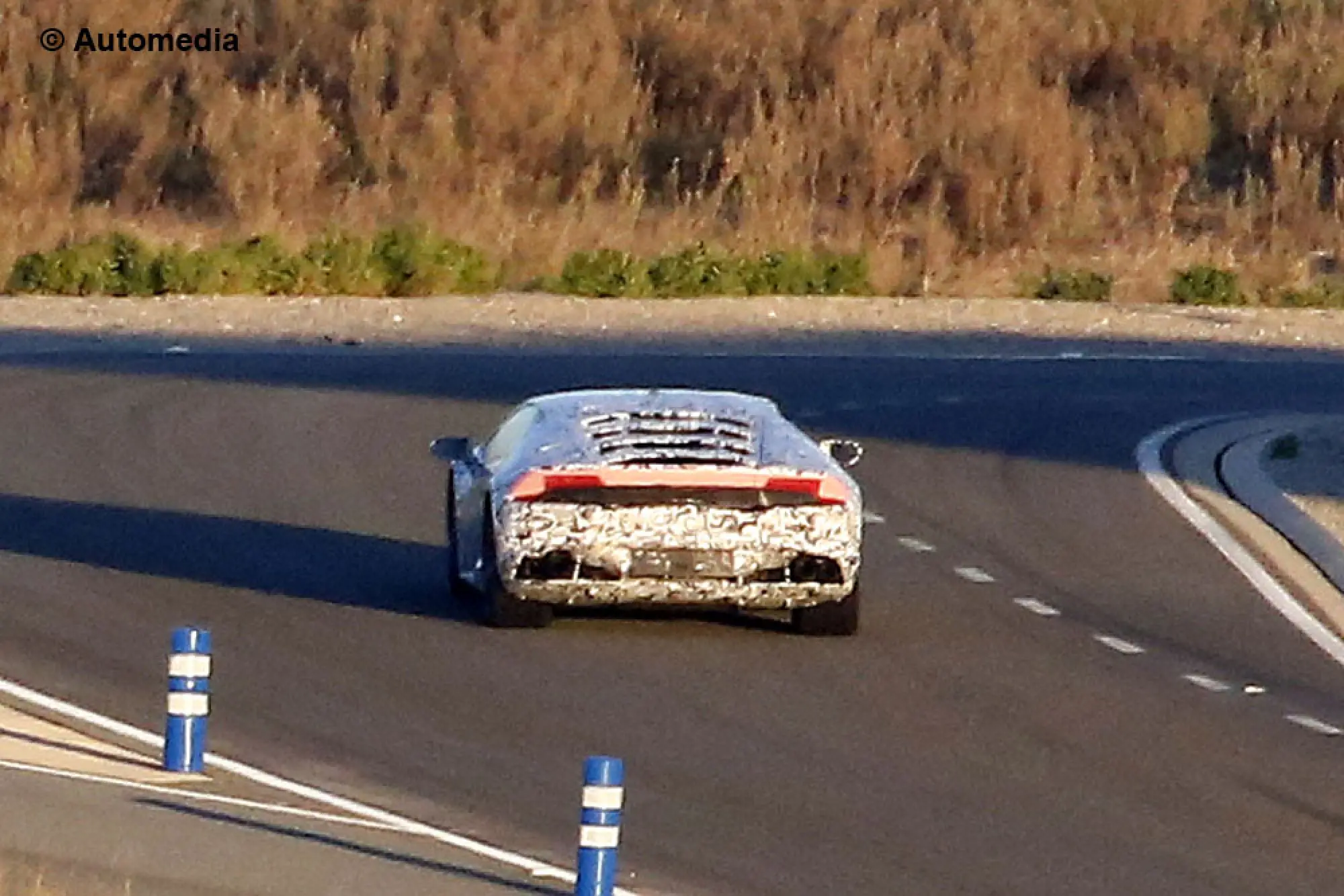 Lamborghini Cabrera - Foto spia 28-11-2013 - 4