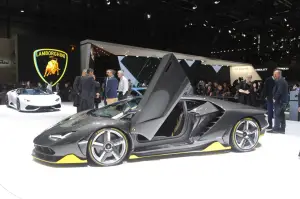 Lamborghini Centenario - Salone di Ginevra 2016