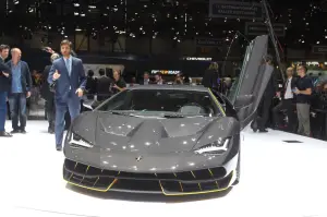 Lamborghini Centenario - Salone di Ginevra 2016