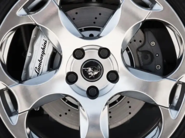 Lamborghini Concept S - 7