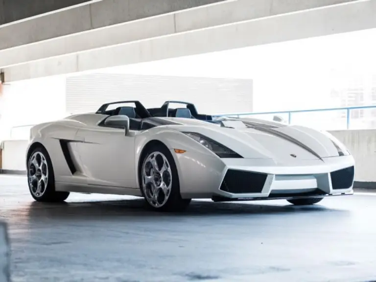Lamborghini Concept S - 10