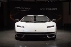 Lamborghini Countach LPI 800-4
