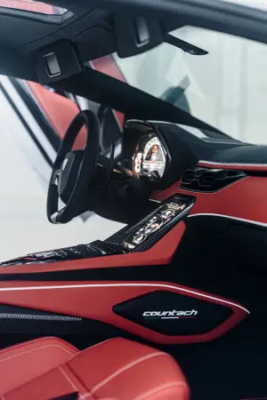 Lamborghini Countach LPI 800-4