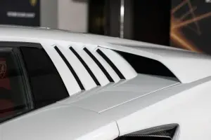 Lamborghini Countach LPI 800-4 - 27