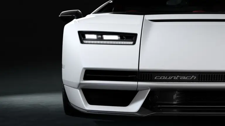 Lamborghini Countach LPI 800-4 - 74