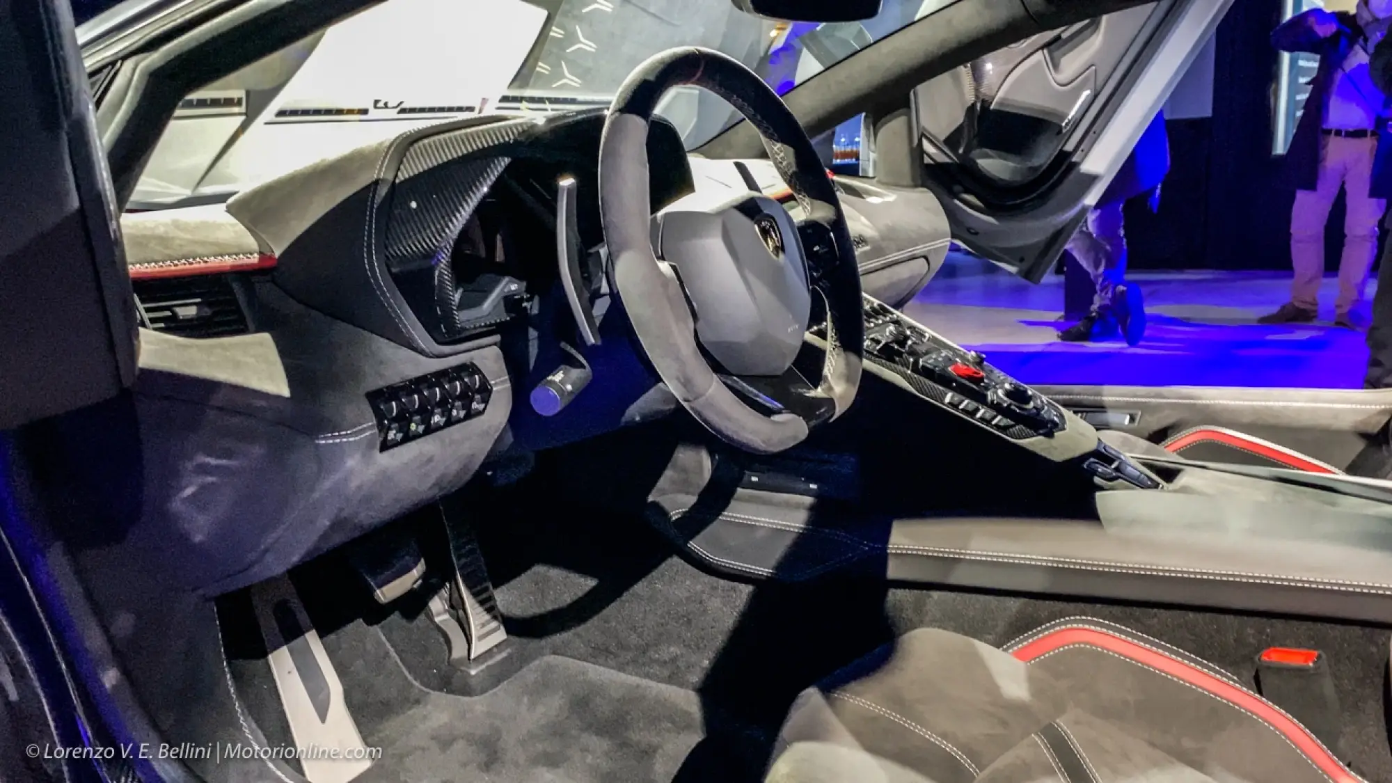 Lamborghini e Alcantara - Customization is the Key - 5