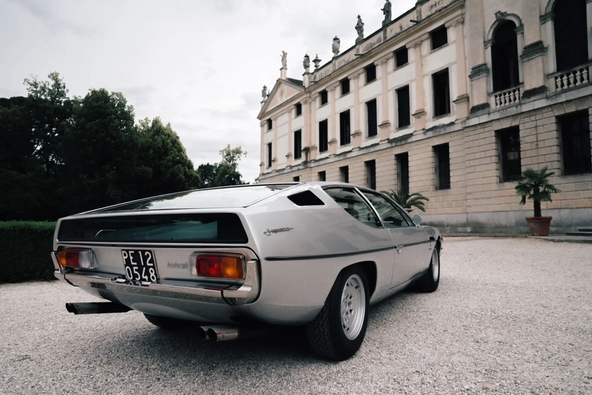 Lamborghini Espada 400 GT - 7