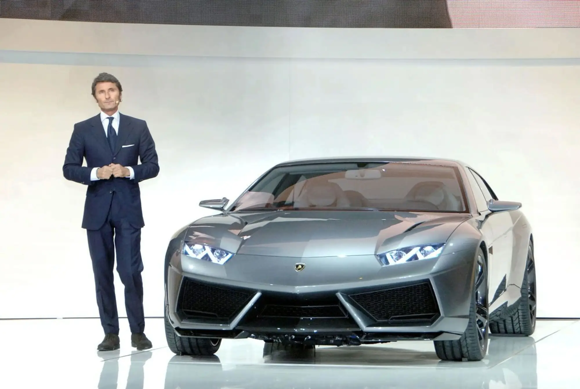 Lamborghini Estoque Concept - 14