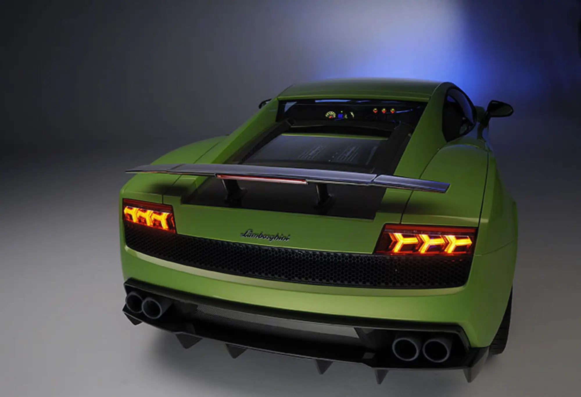 Lamborghini Gallardo LP 570-4 Superleggera - 8