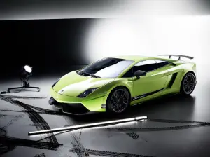 Lamborghini Gallardo LP 570-4 Superleggera - 12