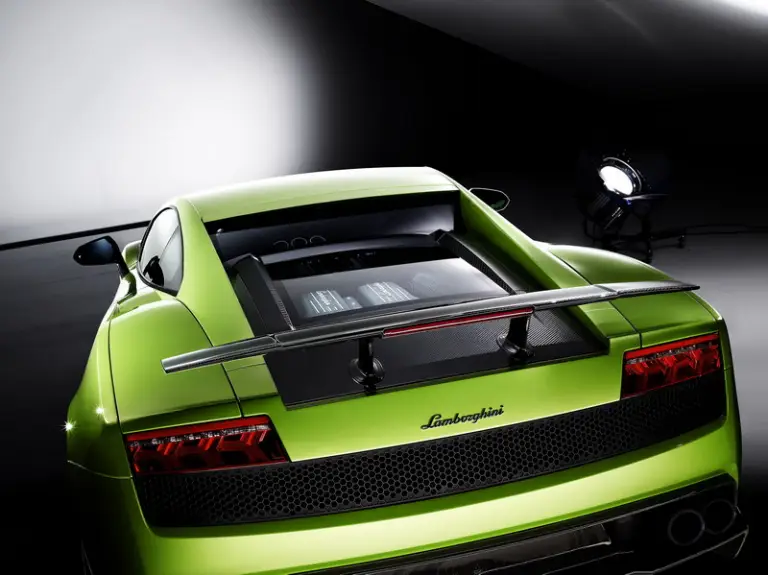Lamborghini Gallardo LP 570-4 Superleggera - 13