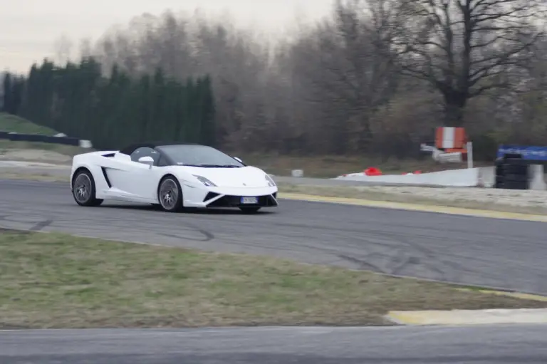 Lamborghini Gallardo LP560-4 Spyder MY2013 - Test Drive 2012 - 86