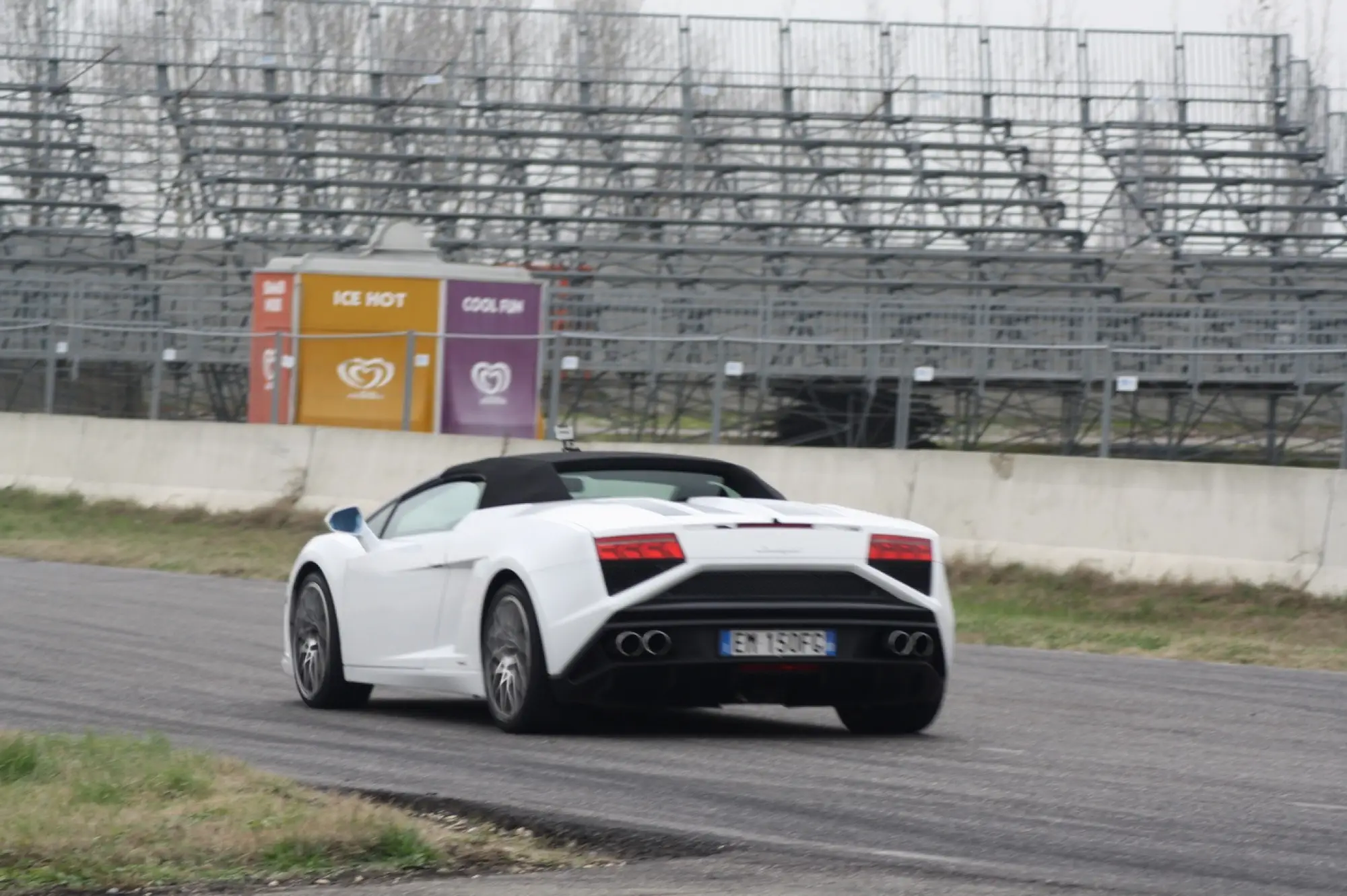 Lamborghini Gallardo LP560-4 Spyder MY2013 - Test Drive 2012 - 113