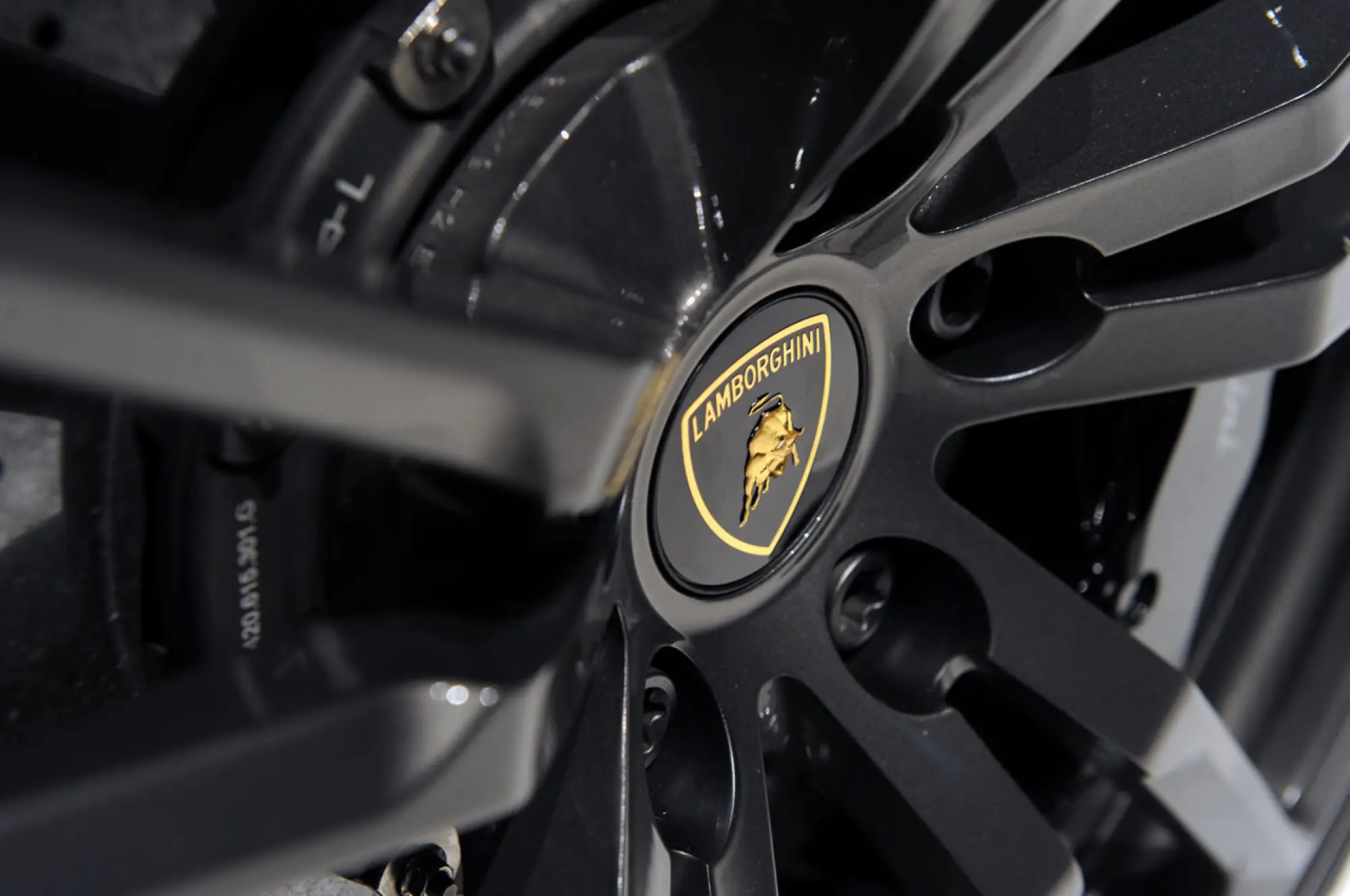 Lamborghini Gallardo Performante - 8