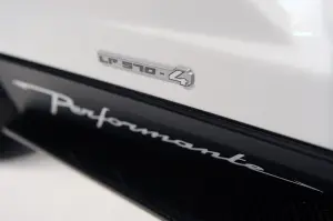 Lamborghini Gallardo Performante - 10
