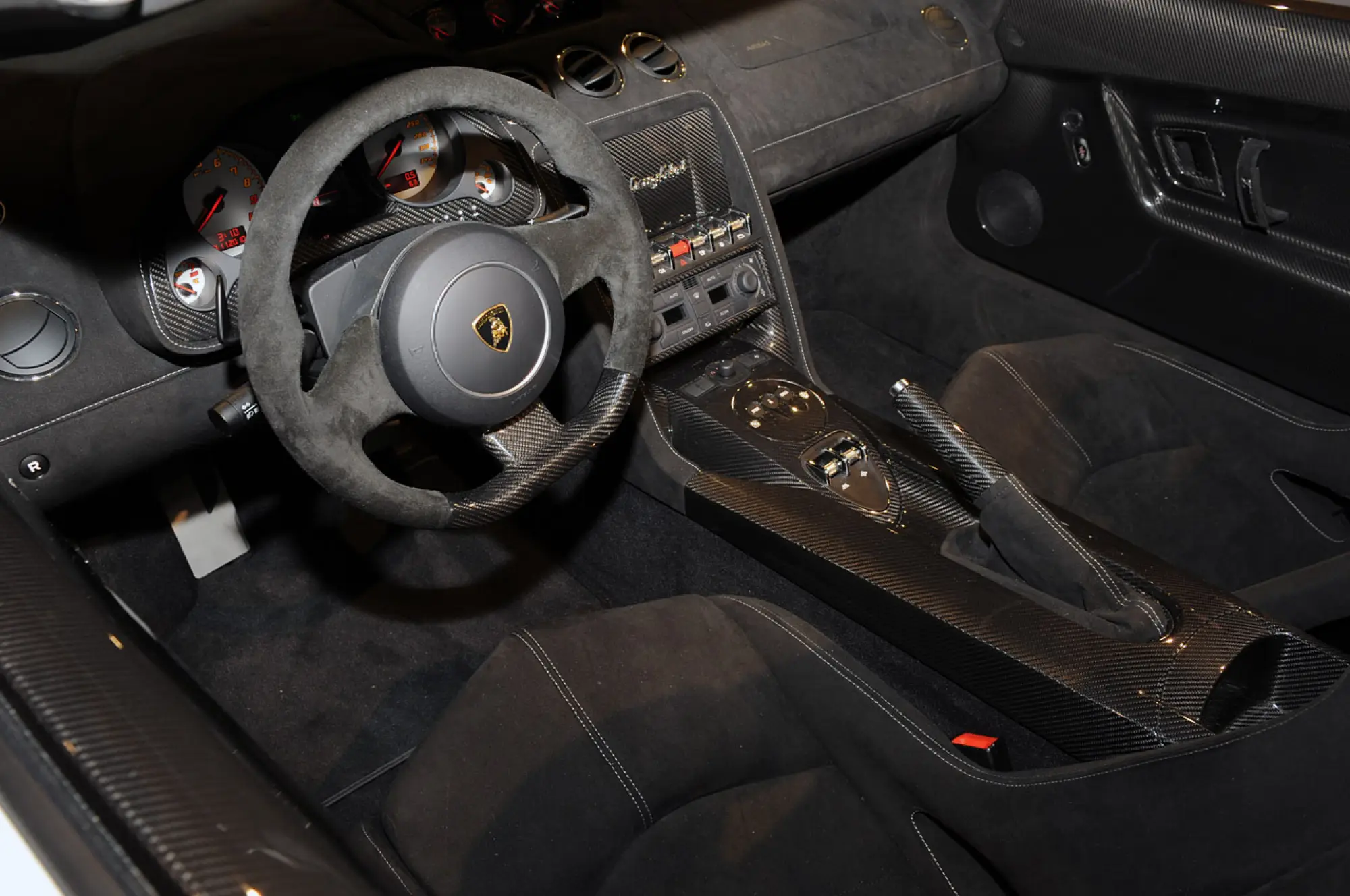 Lamborghini Gallardo Performante - 18