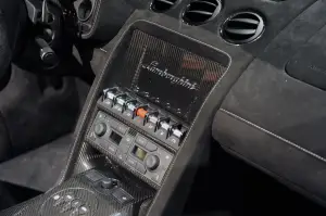 Lamborghini Gallardo Performante - 21