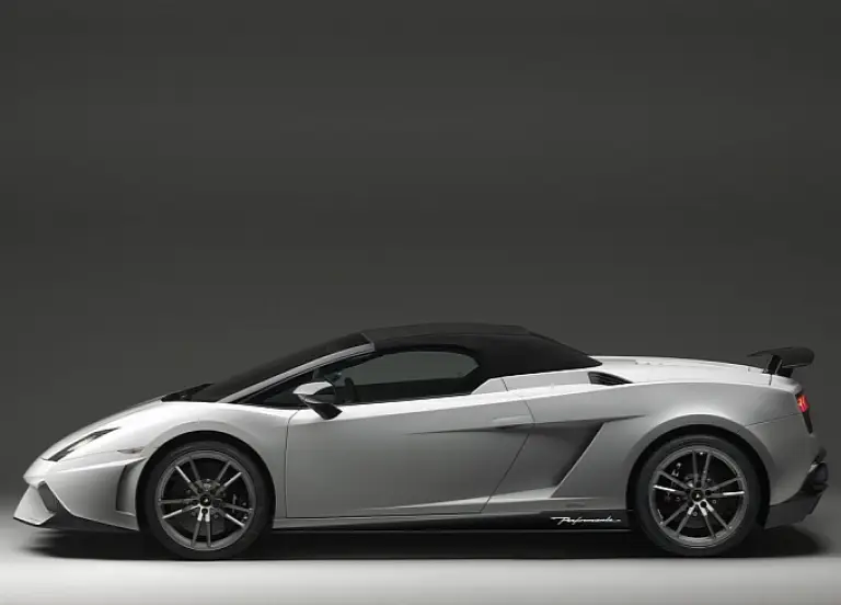 Lamborghini Gallardo Performante - 27