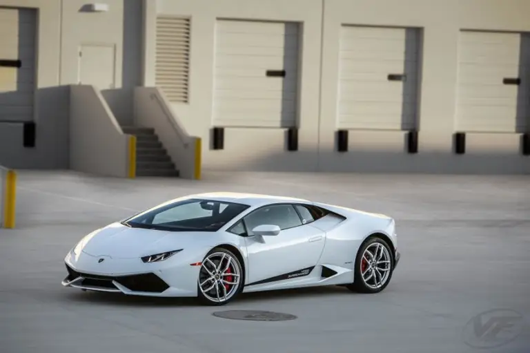 Lamborghini Huracan by VF Engineering - 4