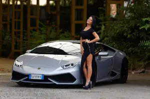 Lamborghini Huracan e Andreea Rusz