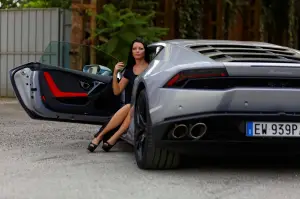 Lamborghini Huracan e Andreea Rusz