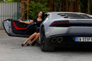 Lamborghini Huracan e Andreea Rusz