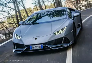 Lamborghini Huracan Evo 2020 - prova su strada - 9
