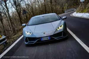 Lamborghini Huracan Evo 2020 - prova su strada