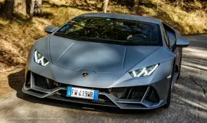 Lamborghini Huracan Evo 2020 - prova su strada