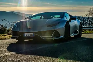 Lamborghini Huracan Evo 2020 - prova su strada