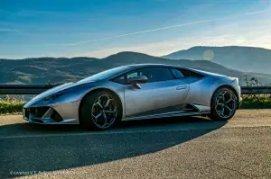 Lamborghini Huracan Evo 2020 - prova su strada