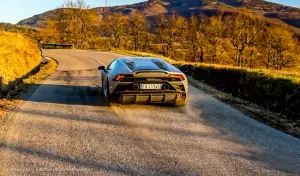 Lamborghini Huracan Evo 2020 - prova su strada - 17