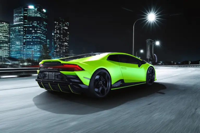 Lamborghini Huracan Evo Fluo Capsule - 12