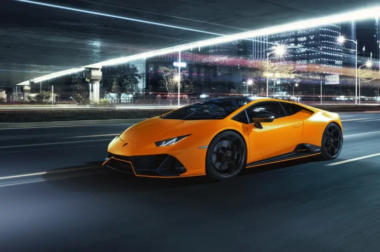 Lamborghini Huracan Evo Fluo Capsule - 17