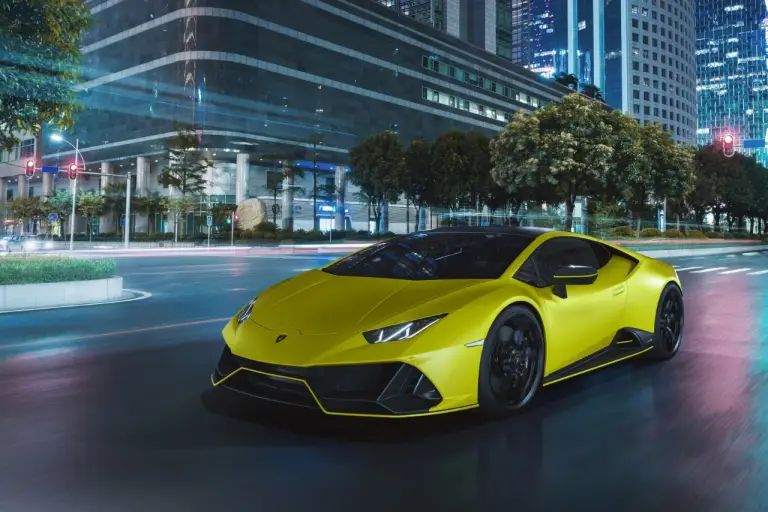 Lamborghini Huracan Evo Fluo Capsule - 21