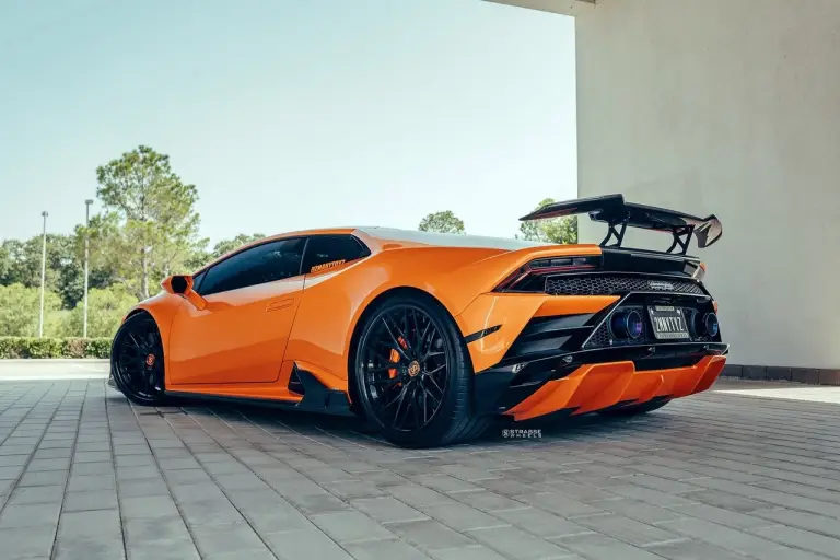 Lamborghini Huracan Evo modificata - Foto - 5