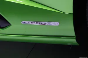 Lamborghini Huracan Evo Spyder Foto Live - Salone di Ginevra 2019 - 1