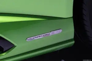 Lamborghini Huracan Evo Spyder Foto Live - Salone di Ginevra 2019