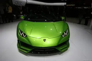 Lamborghini Huracan Evo Spyder Foto Live - Salone di Ginevra 2019