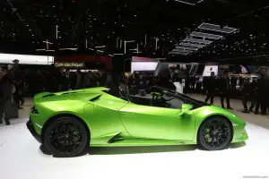 Lamborghini Huracan Evo Spyder Foto Live - Salone di Ginevra 2019