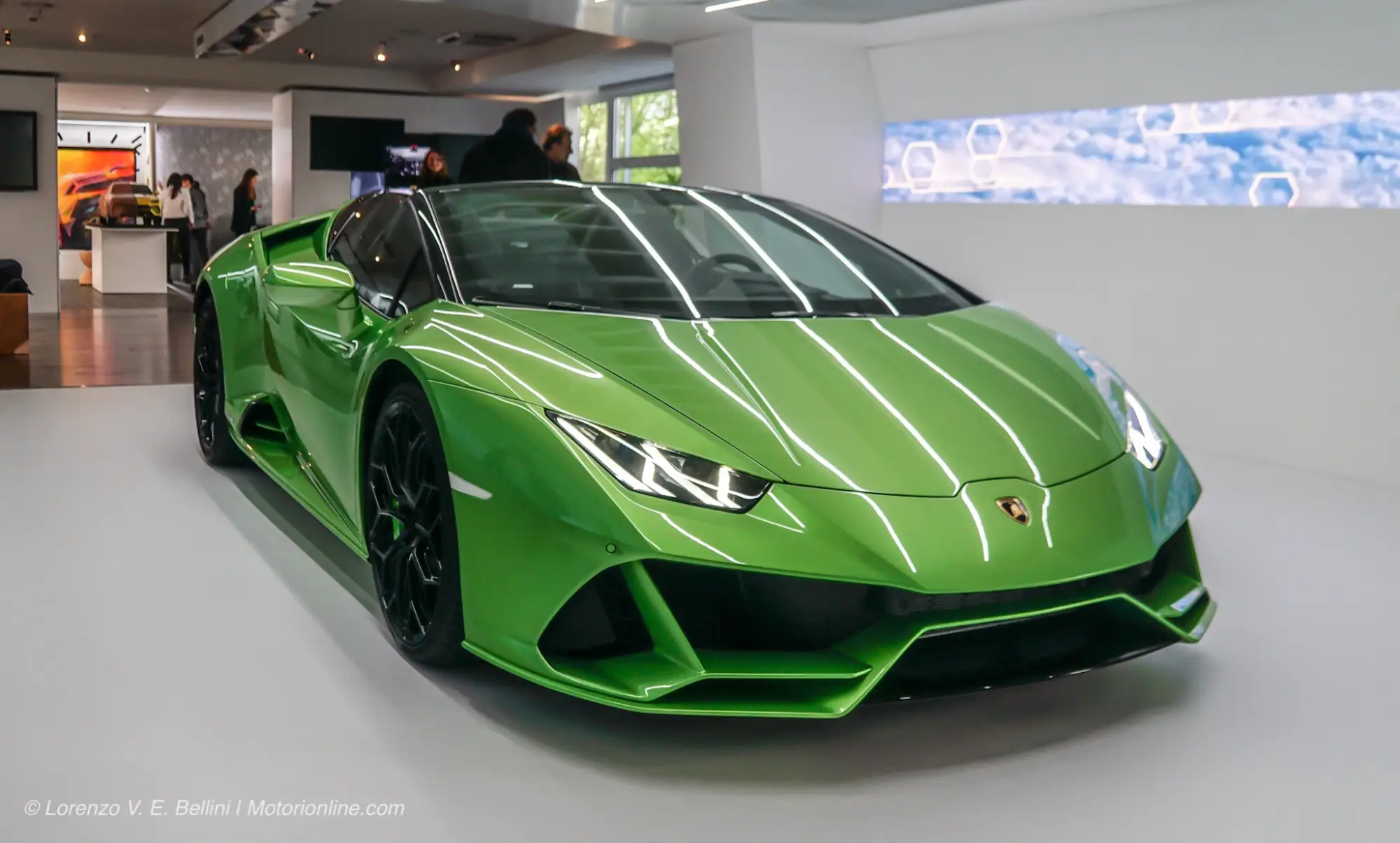 Lamborghini Huracan Evo Spyder - Milano Design Week 2019 - 1