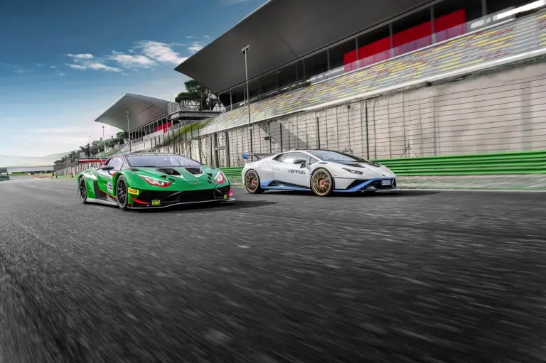 Lamborghini Huracan GT3 EVO2 - Foto - 4