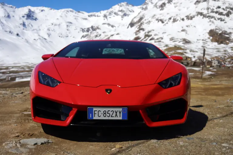 Lamborghini Huracan LP580-2 prova su strada 2017 - 5