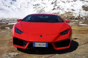 Lamborghini Huracan LP580-2 prova su strada 2017 - 6