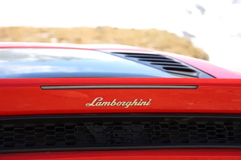 Lamborghini Huracan LP580-2 prova su strada 2017 - 12