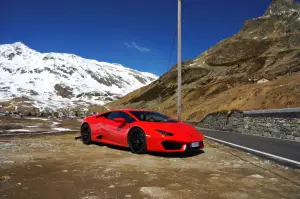 Lamborghini Huracan LP580-2 prova su strada 2017 - 25