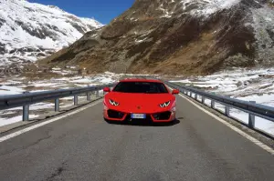 Lamborghini Huracan LP580-2 prova su strada 2017 - 31