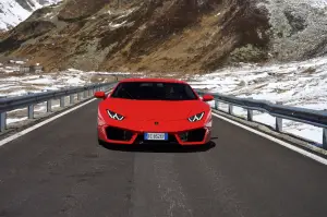 Lamborghini Huracan LP580-2 prova su strada 2017 - 33